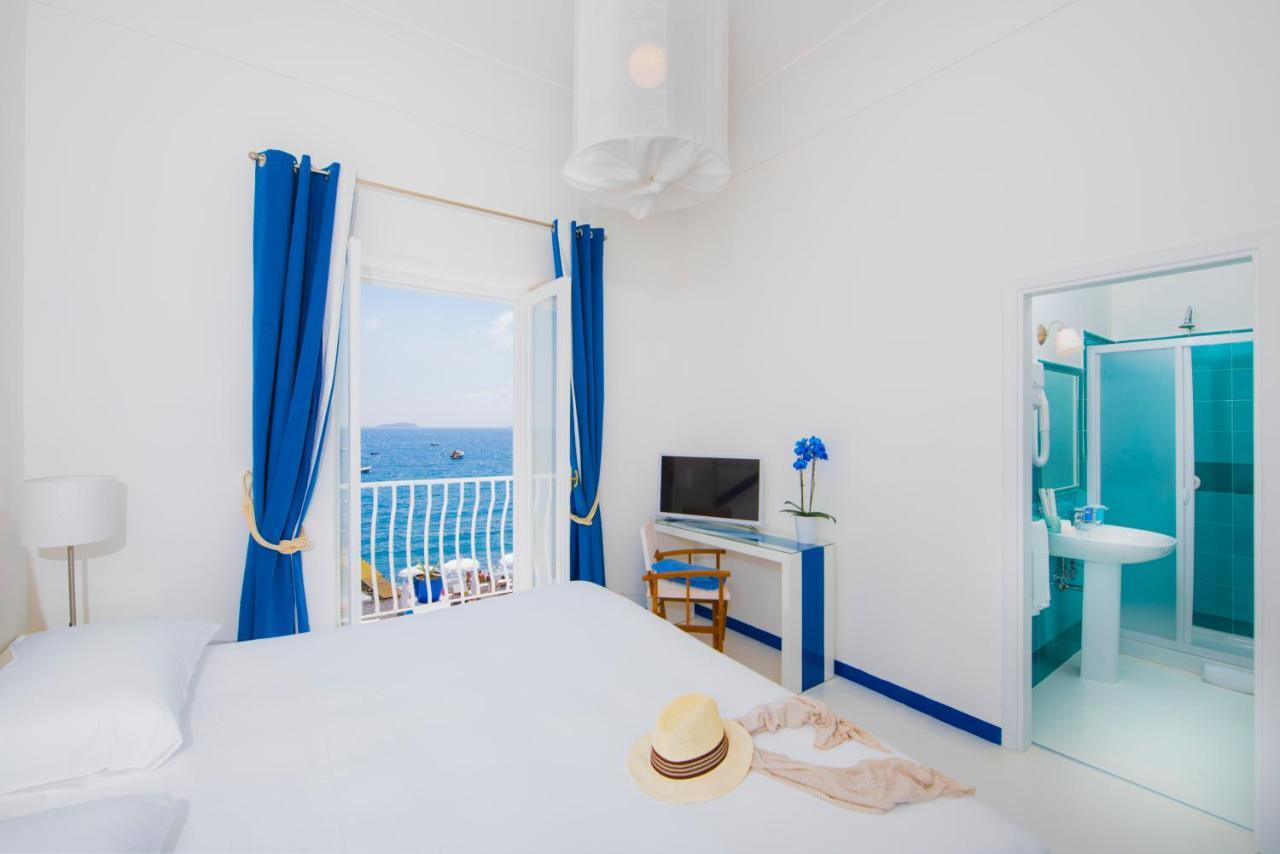פוזיטנו Laurito Beach Cucina & Camere מראה חיצוני תמונה